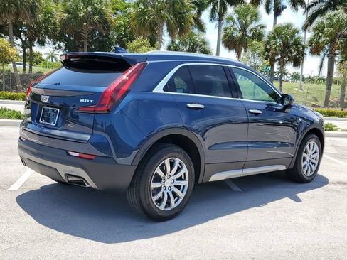 Used 2019 Cadillac XT4 Premium Luxury w/ Driver Awareness Package FWD image 7