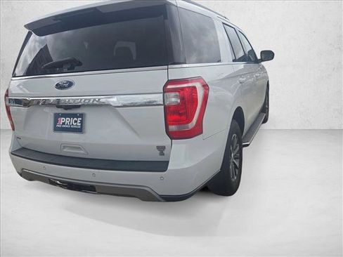 Used 2021 Ford Expedition XLT image 5