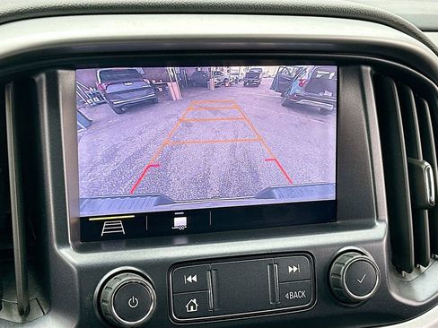 Used 2020 Chevrolet Colorado LT image 13