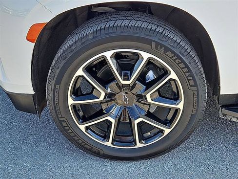 Used 2021 Chevrolet Tahoe RST w/ Luxury Package image 10