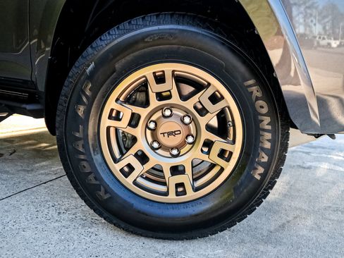 Used 2021 Toyota 4Runner TRD Off-Road Premium image 13