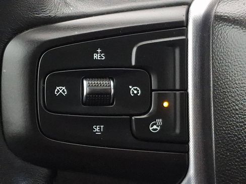 Used 2022 GMC Sierra 1500 SLE image 21