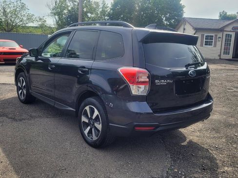 Used 2017 Subaru Forester 2.5i Premium AWD/4WD image 6