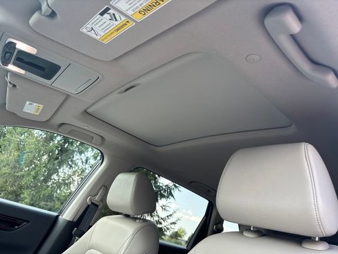 Used 2024 Honda CR-V EX-L image 22