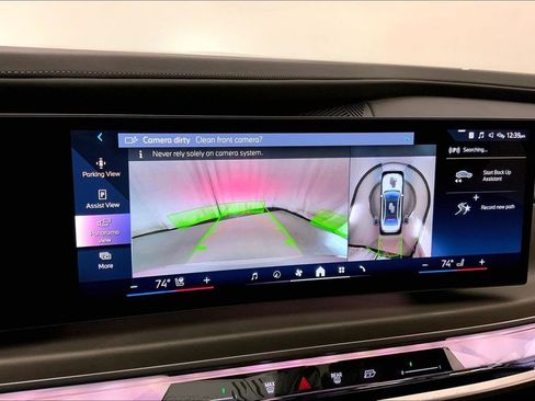 Certified 2023 BMW i7 xDrive60 AWD/4WD image 17
