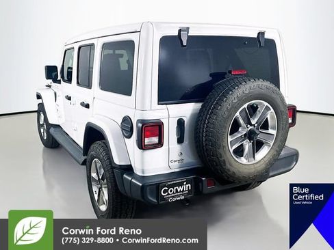 Used 2019 Jeep Wrangler Unlimited Sahara AWD/4WD image 6