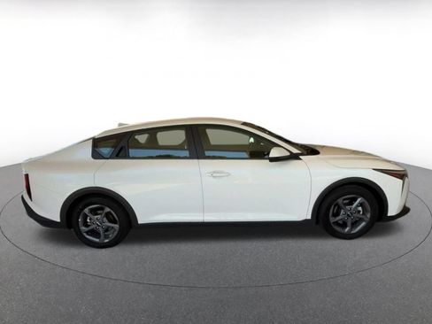 Used 2025 Kia K4 FWD image 16