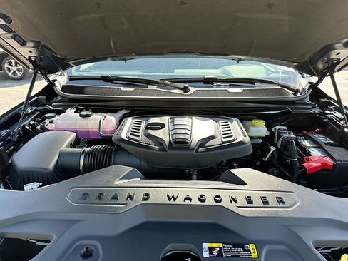 New 2026 Jeep Grand Wagoneer 4WD image 34