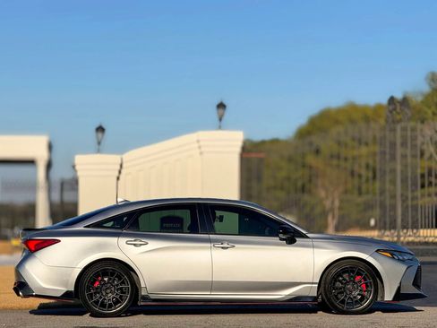 Used 2020 Toyota Avalon TRD image 6