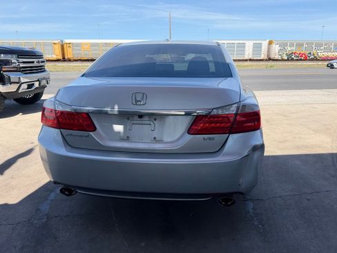 Used 2015 Honda Accord EX-L image 20