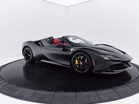 Used 2024 Ferrari SF90 Spider AWD/4WD image 28