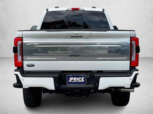 Used 2025 Ford F350 Platinum w/ Platinum Plus Package AWD/4WD image 4