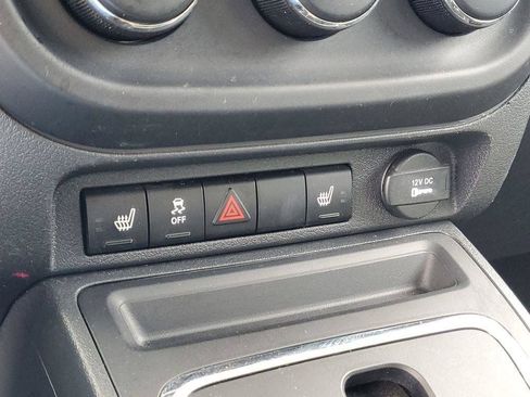 Used 2016 Jeep Patriot High Altitude AWD/4WD image 17