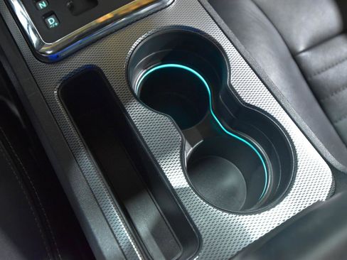 Used 2012 Dodge Challenger R/T image 32