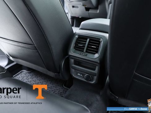 Used 2024 Volkswagen Tiguan SE R-Line FWD image 77