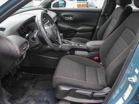 Used 2024 Honda HR-V Sport image 18