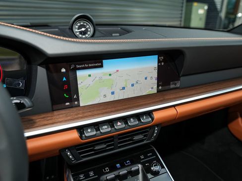 Certified 2026 Porsche 911 Targa 4S AWD/4WD image 27