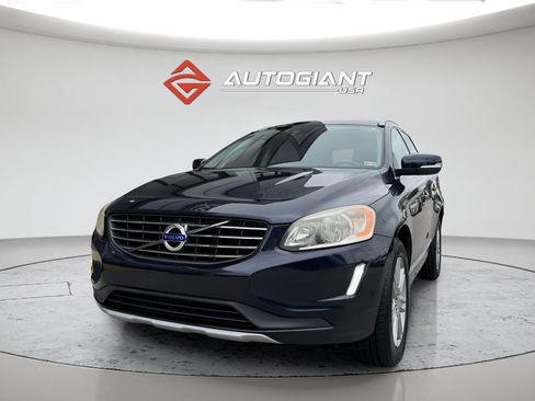 Used 2017 Volvo XC60 T5 Inscription FWD image 4