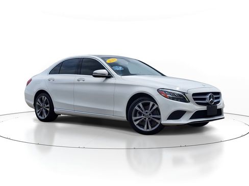 Used 2019 Mercedes-Benz C 300 4MATIC Sedan image 1