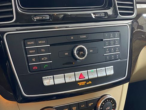 Used 2018 Mercedes-Benz GLS 450 4MATIC image 19