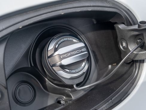 New 2026 Porsche Cayenne image 36