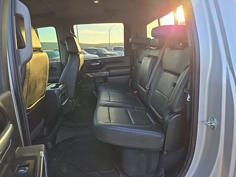 Used 2020 Chevrolet Silverado 3500 LTZ w/ LTZ Premium Package image 24