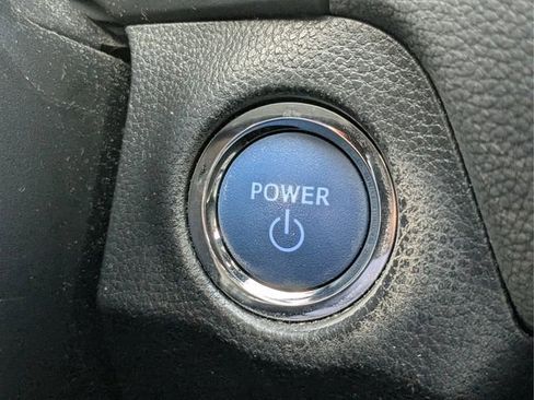 Used 2021 Toyota RAV4 XSE AWD/4WD image 20