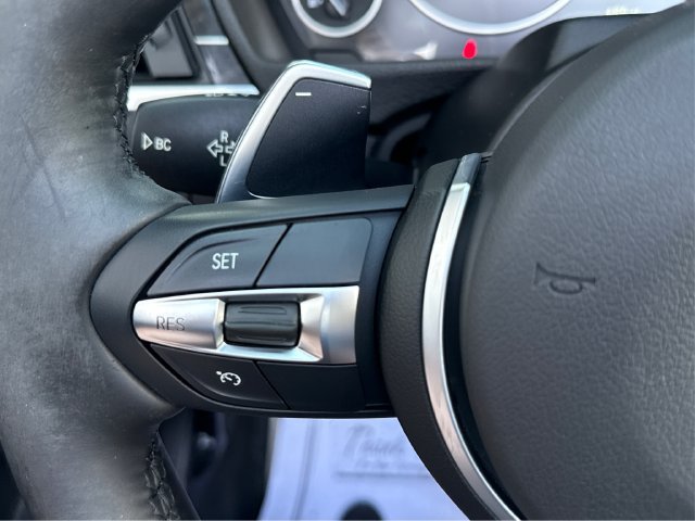 Used 2015 BMW 435i xDrive Convertible AWD/4WD image 32