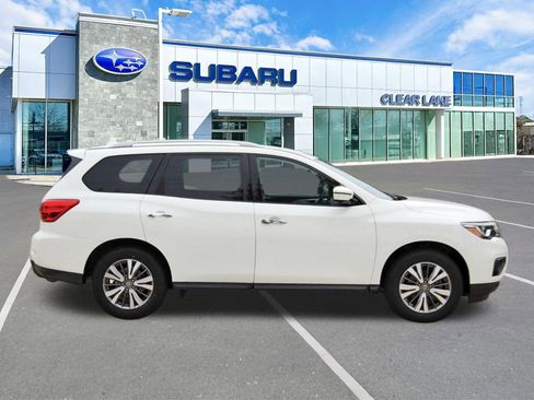 Used 2020 Nissan Pathfinder SL FWD image 7