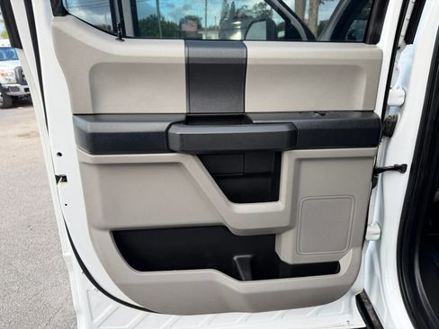 Used 2018 Ford F350 XL w/ Power Equipment Group image 15