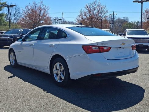 Certified 2022 Chevrolet Malibu LS image 4