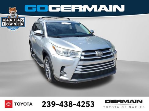 Certified 2019 Toyota Highlander XLE FWD image 4