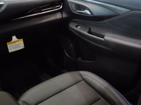 New 2026 Buick Envista Sport Touring w/ Convenience I Package FWD image 8