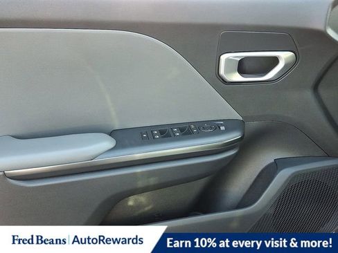 New 2026 Kia K4 LXS image 8