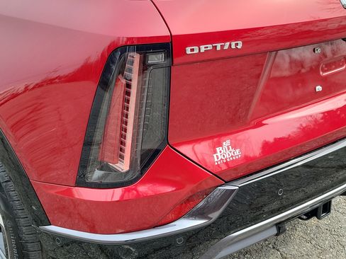 New 2026 Cadillac Optiq Sport 1 image 15