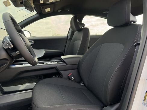 New 2025 Hyundai Ioniq 6 SE image 19
