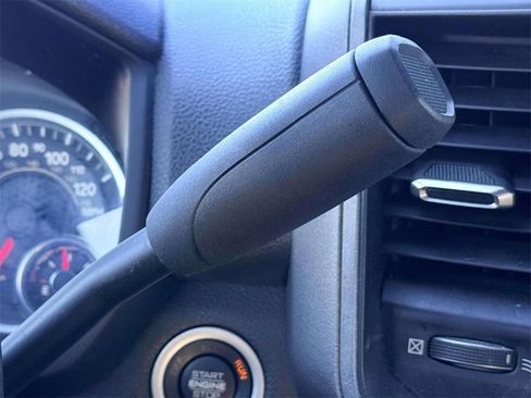 Used 2022 RAM 3500 Tradesman image 19