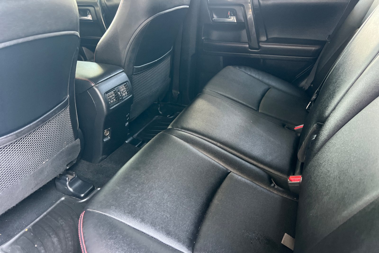 Used 2016 Toyota 4Runner Trail Premium AWD/4WD image 9