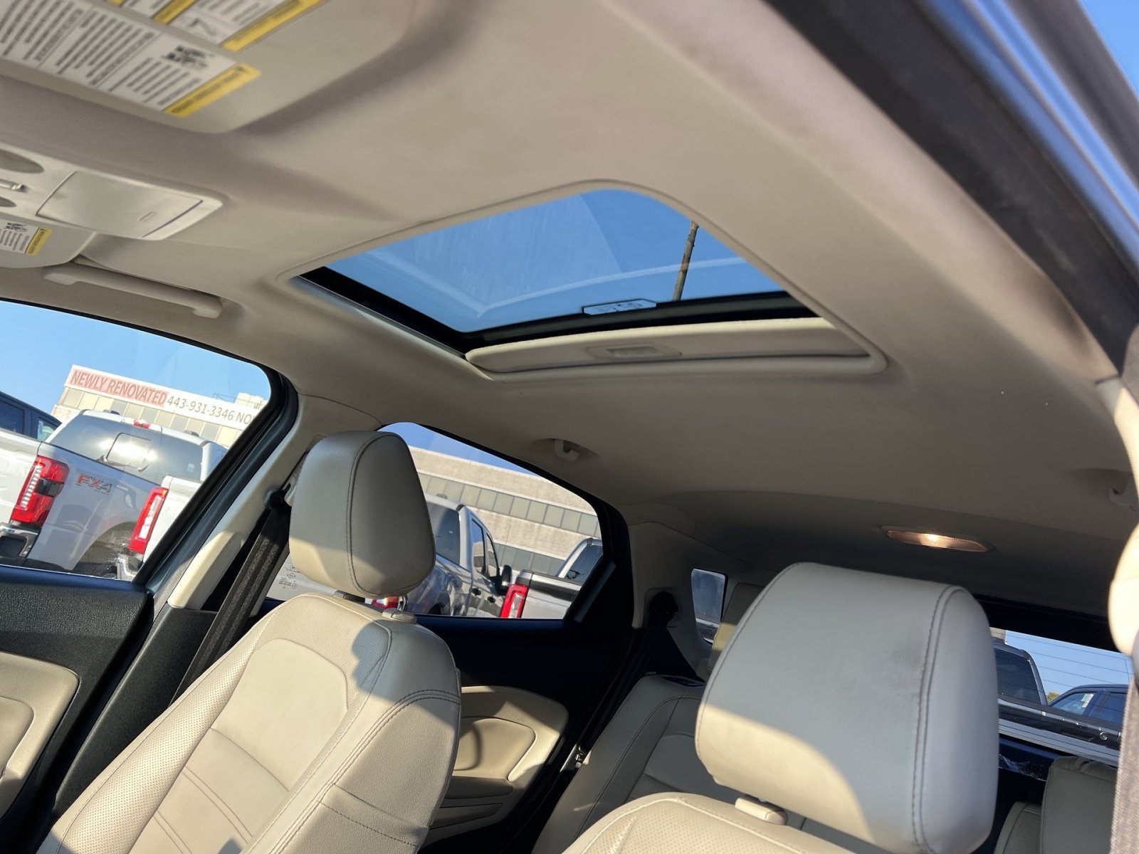 Used 2019 Ford EcoSport Titanium AWD/4WD image 30