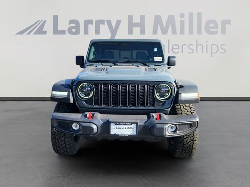 New 2026 Jeep Gladiator Rubicon image 8