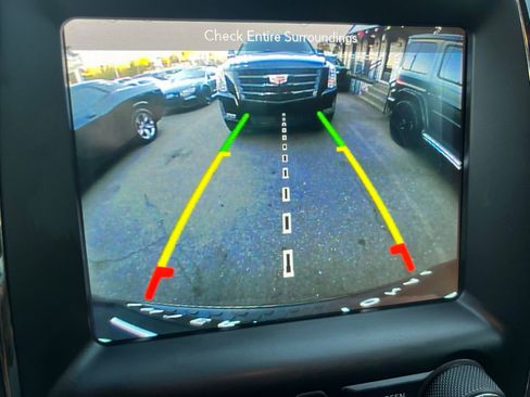 Used 2018 Dodge Durango R/T image 43