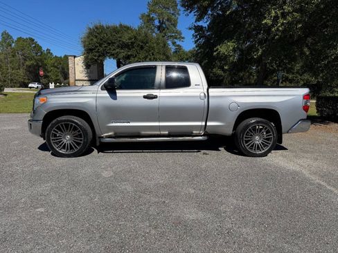 Used 2014 Toyota Tundra SR image 4