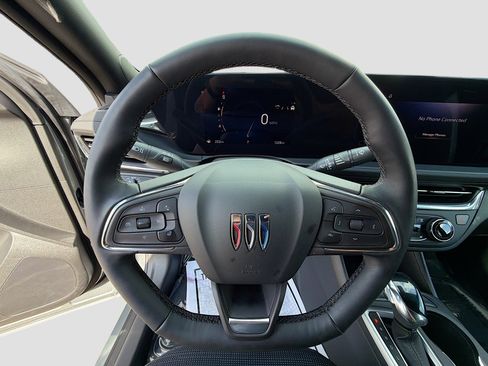 Used 2025 Buick Envista Preferred w/ Convenience I Package image 36