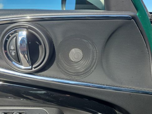 Used 2022 MINI Cooper Clubman S AWD/4WD image 15