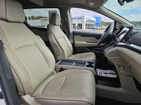 Used 2024 Honda Odyssey Elite image 20