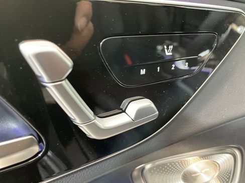 Certified 2025 Mercedes-Benz GLC 300 image 14