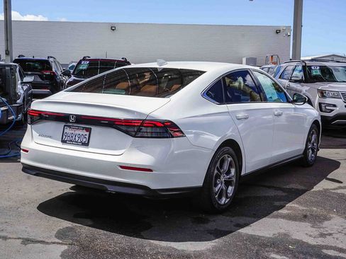 Used 2023 Honda Accord EX image 7