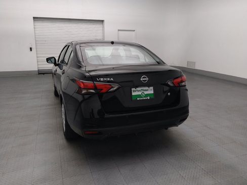 Used 2025 Nissan Versa S FWD image 6