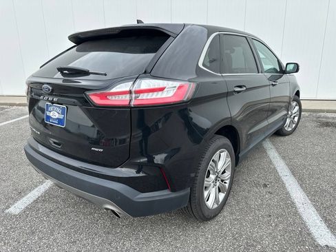 Certified 2023 Ford Edge Titanium AWD/4WD image 7