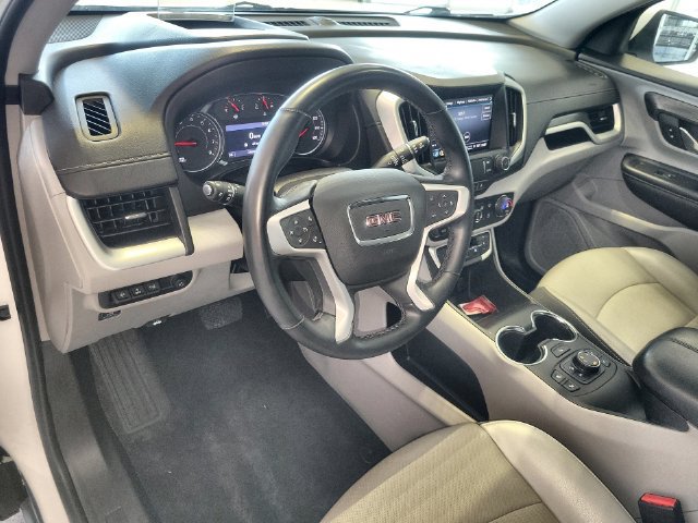 Used 2023 GMC Terrain SLT w/ Tech Package AWD/4WD image 14